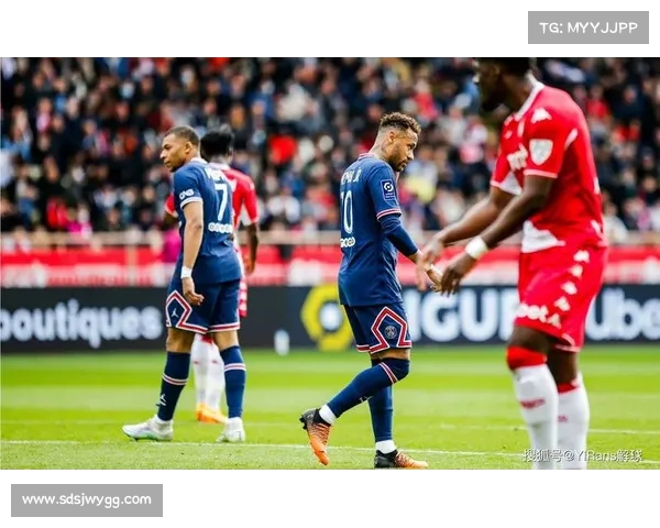 法甲最新积分榜分析 巴黎圣日耳曼稳居榜首 曼联和摩纳哥争夺前四席位